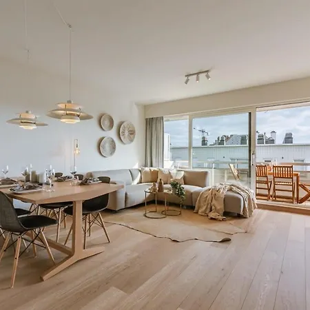 דירה Modern With Terrace On Prime Location *