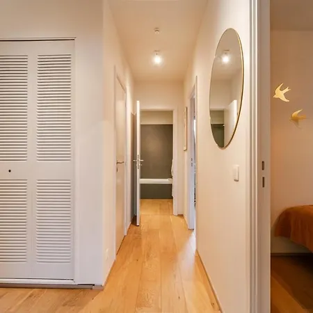 Modern With Terrace On Prime Location קנוקה-הייסט